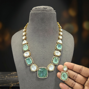 Elegante Conjunto de Collar con Corte Cojín en Verde Menta, Joyería Tradicional para Boda, Collar de Diseño Premium - Product Image 3