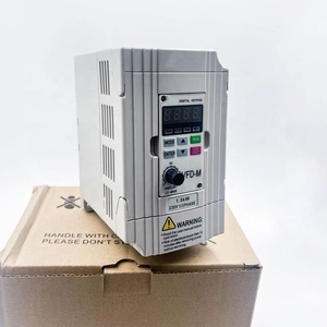 En stock: Inversores de frecuencia de 0.75kw, 1.5kw, 2.2kw, 3.7kw, 5.5kw, 7.5kw, 380V, 440V; Convertidores de frecuencia; Variadores de CA; Controladores de velocidad VFD - Product Image 5
