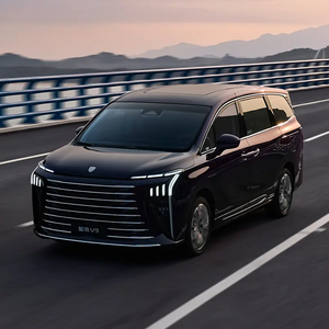 <span class=keywords><strong>2026</strong></span>年最畅销插电式混合动力豪华轿车东风风行V9 PHEV 1.5TD长航程中大型MPV - Product Image 3