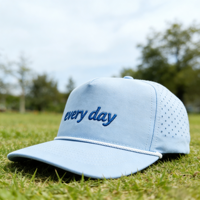 Casquette Snapback Personnalisable Respirante à 5 Panneaux, Nouveau Design avec Trous Perforés, Style Décontracté Pêche et Urbain – Offre Spéciale