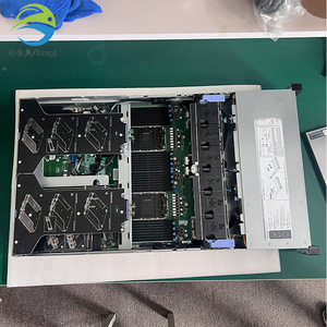 Serveur en rack XinQD R760XA V7 2U, 4 GPU, processeurs Intel Xeon de 4e/5e génération, 64 Go de mémoire DDR5 SmartMemory 5600 MT/s, SSD 3,84 To, garantie de 3 ans - Product Image 3