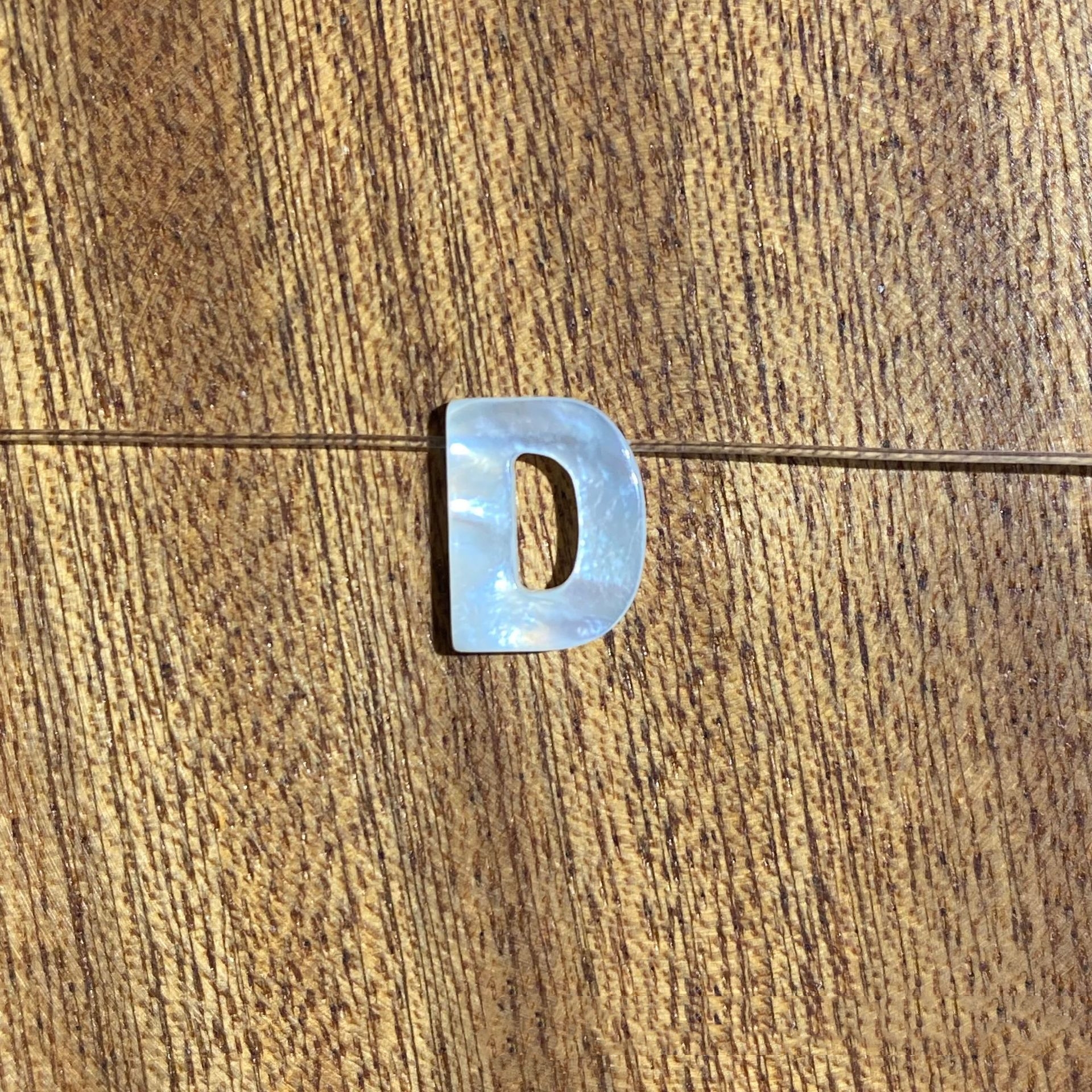 D