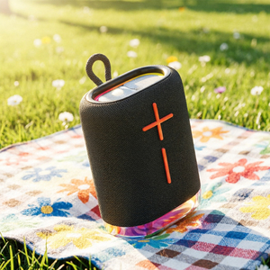 ลำโพงพกพา OEM รุ่น Pocket Bt 5.4 เสียงเบสหนักแน่น พร้อมไฟ RGB สำหรับงานปาร์ตี้ที่บ้านและกิจกรรมแคมป์ปิ้งกลางแจ้ง - Product Image 6