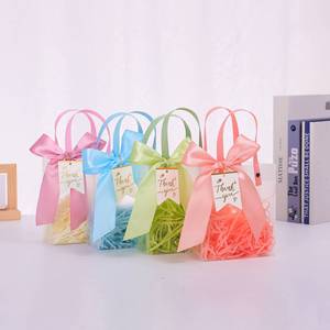 Sacs cadeaux transparents de haute qualité avec nœud, 25*9*22cm, imprimé étoiles coloré, pour remise de diplôme et fêtes d'anniversaire - Product Image 1