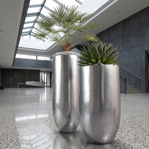 Jardinières en fibre de verre sur mesure, grandes, argentées métalliques, pots de fleurs décoratifs pour la décoration intérieure des halls d'hôtels et des bâtiments commerciaux - Product Image 4