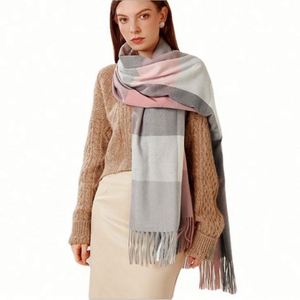 Châle long en cachemire à pompons, motif écossais, pour femme, idéal pour l'automne et l'hiver - Product Image 2