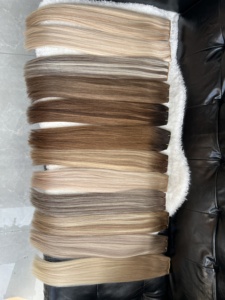 Riduci i tempi di applicazione <span class=keywords><strong>con</strong></span> le extension per capelli a doppio strato ad alta densità, versione 2, <span class=keywords><strong>con</strong></span> trama cucita a mano. - Product Image 6