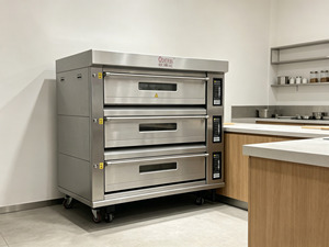 Nouveau four électrique commercial de haute qualité à 3 niveaux et 9 plateaux, à tubes chauffants, haute productivité, pour boulangeries, usines, restaurants, et la transformation de la farine - Product Image 1