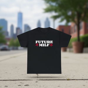 T-shirt Future Milf in cotone nero, divertente maglietta con meme, regalo ironico e sarcastico - Product Image 1