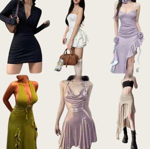 Brandneue Elegante Damenkleidung aus UK-Ballen, Sommerkleider in Hochwertiger Mischung - Product Image 1