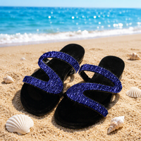 Nouvelles sandales plates tendance pour femmes, élégantes, grande taille, antidérapantes, avec strass et bride en Z, pour la plage et l'extérieur
