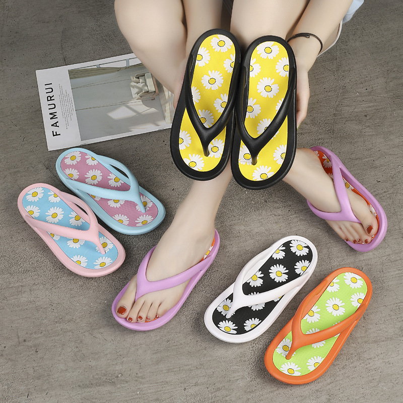 Women Fashion EVA Filpflops Comfortable Non Slip Beach Slides Bedroom Slippers Girls