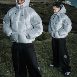 <span class=keywords><strong>Giacca</strong></span> Puffer da Uomo Imbottita <span class=keywords><strong>Bianca</strong></span> con Cappuccio Integrale, Riflettente, Impermeabile, <span class=keywords><strong>Oversize</strong></span>, con Fascia Regolabile e Zip Personalizzata - Product Image 2