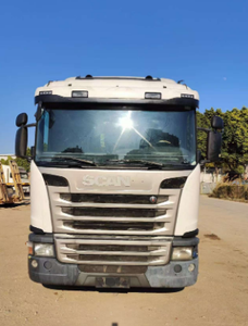 Camión tractor <span class=keywords><strong>Scania</strong></span> G410 blanco 4x2 usado de alta calidad, equipado con motor DC13, en venta. - Product Image 2