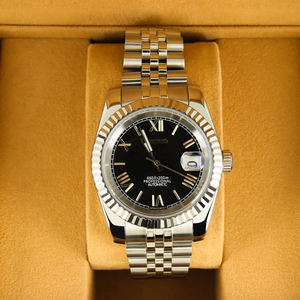 Reloj Automático Superluminoso para Aventuras al Aire Libre, Resistente al Agua 3 ATM, Cristal de Zafiro - Product Image 1