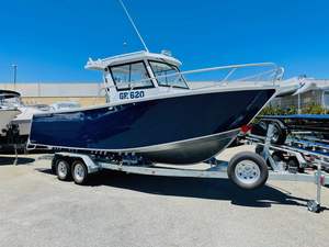 Yacht sportif en aluminium de 7,5 m (25 pieds) avec coque traversable, moteur hors-bord, <span class=keywords><strong>bateau</strong></span> de pêche et de loisirs à vendre - Product Image 3