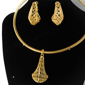 Simple Design Luxury Copper <b>Bridal</b> Jewelry <b>Set</b> Earrings and <b>Necklaces</b> for Women - Product Image 5