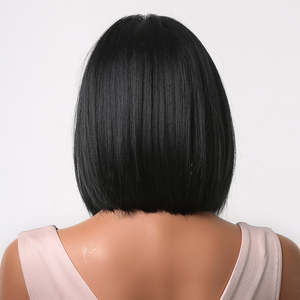 Ainizi Nuova Collezione Parrucca Sintetica Realistica Premium 12 Pollici Bob Corto Liscio con Frangia Colore Nero per Donne - Product Image 4