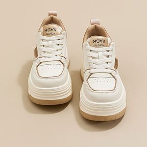 Baskets blanches élégantes et décontractées pour femmes, toutes saisons, avec talon compensé de 8 cm, en microfibre respirante, semelle épaisse, style mocassins - Product Image 5