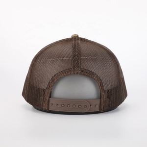 OEM de alta calidad al por mayor de encargo clásico de 6 paneles de camuflaje de algodón para hombre Gorras Animal bordado Logo deportes malla sombrero gorra de camionero sombrero - Product Image 5