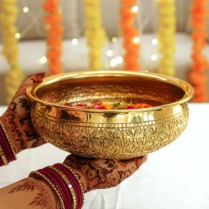 Decorative Trays Anandi Metal Urli Gold <b>Large</b> Stylish Home Decor Centerpiece Traditional Ethnic Handmade Elegant Durable - Product Image 1