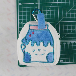 Estuche para Auriculares de Peluche con Diseño de Comida Rápida, con Múltiples Bolsillos para Monedas, Llavero, Regalo para Celebraciones - Product Image 1