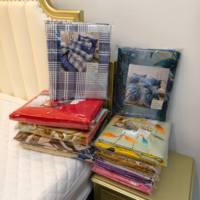 Vente en gros pour le marché africain : Ensemble de draps imprimés 3 pièces, style drap de lit, 130 GSM, drap plat avec 2 taies d'oreiller