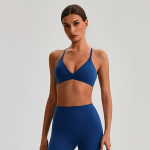 <span class=keywords><strong>Soutien</strong></span>-<span class=keywords><strong>gorge</strong></span> <span class=keywords><strong>de</strong></span> sport pour femme à col en V profond, <span class=keywords><strong>bretelles</strong></span> réglables, dos croisé, pour yoga, fitness, gym, course à pied et activités <span class=keywords><strong>de</strong></span> plein air - Product Image 2