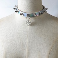 Accessoires gothiques de Style sombre collier de princesse exagéré en cuir noir collier Lolita Vintage froid collier pendentif de mode