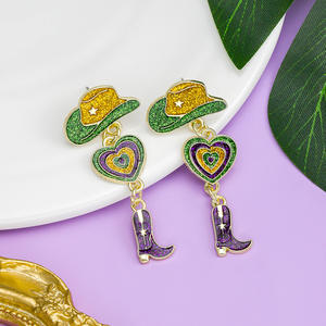 Mardi Gras Vert Jaune Violet Goutte À Goutte D'huile Fleur Émail Cowboy Chapeau Bottes Dangle Boucle D'oreille - Product Image 6