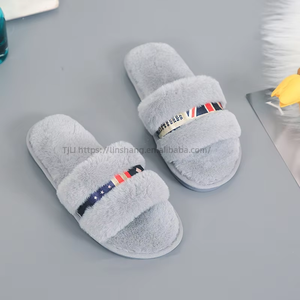 Wholesale <b>Indoor</b> Outdoor Open Toe Ladies Designer Slippers Plush Faux Fur Ladies Slippers Hard Wearing Soft Luxury Ladies <b>Slides</b> - Product Image 2