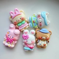Vente en gros de breloques en résine bricolage animal, accessoires de décoration de fête de Noël et de Pâques, porte-clés pour étui de téléphone en épingle à cheveux fait main