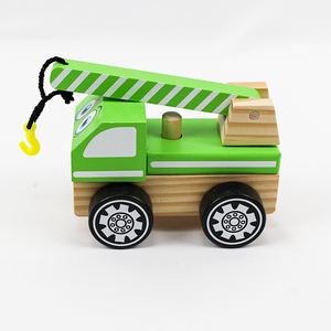 ANNA & BECK Auto Giocattolo in Legno Educativa e Resistente per Bambini dai 3 Anni in Su, 13x9x11cm, Gioco di Ruolo, Confezione in Scatola - Product Image 1