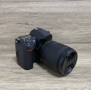 Appareil photo reflex numérique Nikon D7000 d'occasion à bas prix avec objectif 18-105 mm, format APS-C, capteur CMOS 16,2 mégapixels, vente en gros - Product Image 3