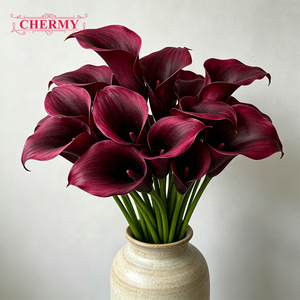 Fleur artificielle en PU de haute qualité, grande fleur de lys rouge, pour mariage, événement, vente en gros, directement de l'usine DC203 - Product Image 2