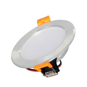 Accesorios para caravanas blancos, luz LED de cúpula redonda de 12V 3W para iluminación interior de caravanas, yates y vehículos recreativos. - Product Image 3
