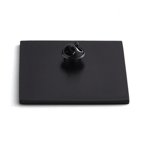 Insignia Metálica de Esmalte Personalizada de Alta Calidad con Diseño Único y Creativo para Empresas - Product Image 4