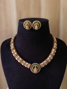 Ensemble de bijoux de mariée traditionnels indiens de luxe plaqué or 24 carats de haute qualité pour femmes, occasions de mariage et de fête - Product Image 6