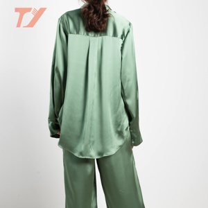 Ensemble de pyjama en satin de soie pour femmes de haute qualité personnalisé, manches longues, vêtements de <span class=keywords><strong>nuit</strong></span> décontractés, vêtements de maison, vêtements de <span class=keywords><strong>nuit</strong></span>, 2 pièces, approvisionnement ODM - Product Image 3