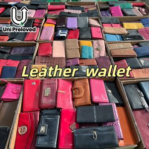 A11-2 Vente en gros de portefeuilles d'<span class=keywords><strong>occasion</strong></span>, portefeuilles en cuir d'<span class=keywords><strong>occasion</strong></span>, sacs mixtes pour hommes et femmes, styles classiques, sacs d'<span class=keywords><strong>occasion</strong></span> en balles, approvisionnement en vrac - Product Image 6