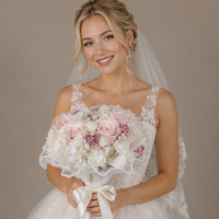 Bouquet de Mariage Personnalisé en Hortensias et Roses Naturels Préservés, Couleurs Rose et Blanc, pour la Mariée