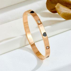 Elegant Stainless Steel <b>Chunky</b> 316l 18k <b>Gold</b> Plated Women's Fashion Crystal <b>Bracelets</b> and Bangles Jewelry for Women - Product Image 5