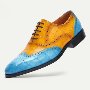 Chaussures habillées pour hommes - Chaussures en cuir de vachette de qualité supérieure avec lacets et boucle assortis - Chaussures de bureau pour hommes - Product Image 5