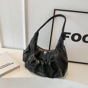 Nuevo bolso de hombro de cuero suave a la moda con pliegues y gran capacidad para chicas, bolso de hombro multifuncional - Product Image 2