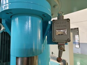 Trung Quốc polyc 1300L tốc độ cao khuấy phân tán Máy disperser Mixer Dissolver cho sơn lớp phủ mực chất kết dính - Product Image 5