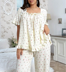 <strong>Plus</strong> <strong>Size</strong> Women's Pajama Oversize Sleepwear Large Rose Printed Pajamas for Women <strong>Set</strong> Square Neckline &amp; Bow Tie <strong>Loungewear</strong> <strong>Set</strong> - Product Image 3