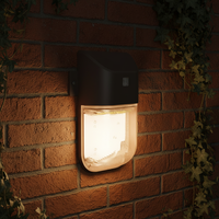   Applique murale LED certifiée DLC avec télécommande, indice de protection IP65, idéale pour les éclairages de jardin et les appliques murales