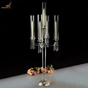 All'ingrosso eleganti portacandele in vetro trasparente a 5 braccia candelabri votivi in cristallo per decorazioni da tavola di nozze