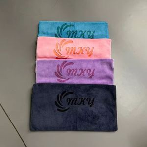 Serviettes de sport en microfibre de haute qualité personnalisées avec logo professionnel, absorbant la transpiration et séchant rapidement, pour la salle de sport, le yoga et les clubs de fitness - Product Image 1
