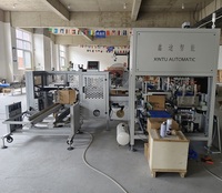 Machine à sceller les boîtes en carton avec ruban adhésif Imprimante de date Joint de bande d'étain en plastique pour pommes de terre semi-frites Ligne de carton alimentaire Options de sac en aluminium